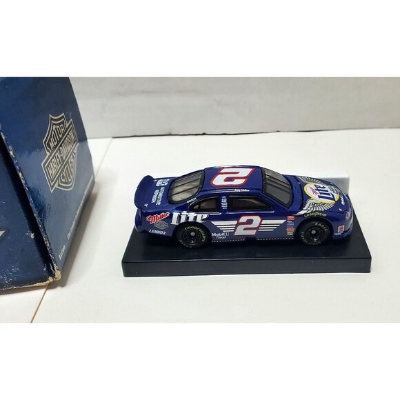 Rusty Wallace 1999 Harley-Davidson Ford Taurus NASCAR 1:24 Action Diecast - Picture 4 of 16